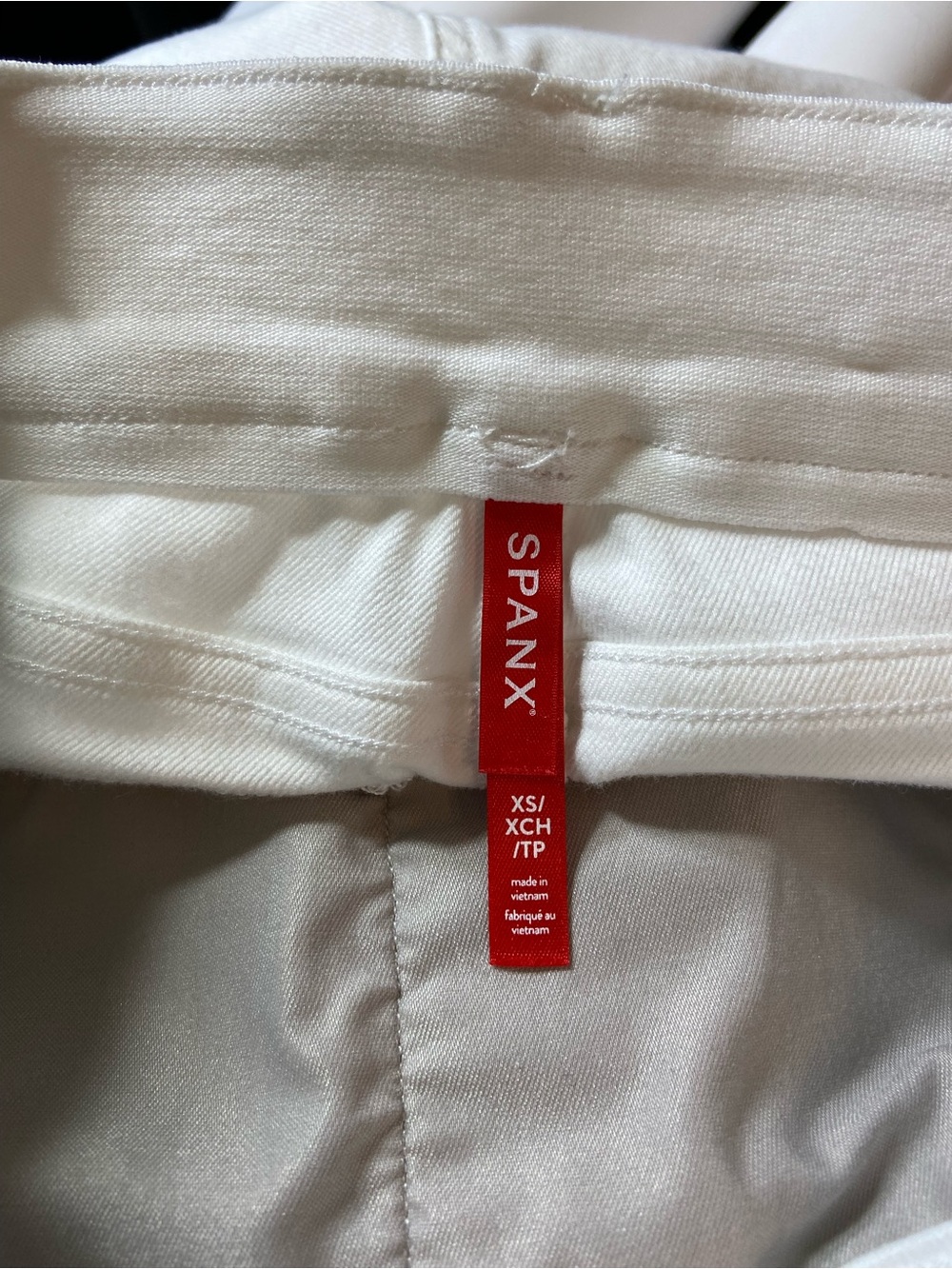 SPANX White Cropped Wide-Leg Trousers with Flap Pockets - Picture 12 of 13